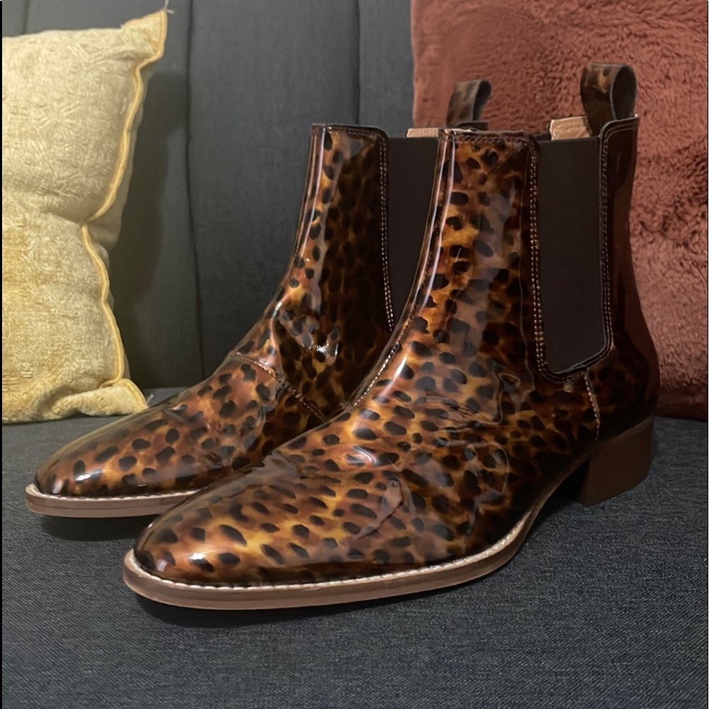 Steve Madden Patent Leopard Print Boots